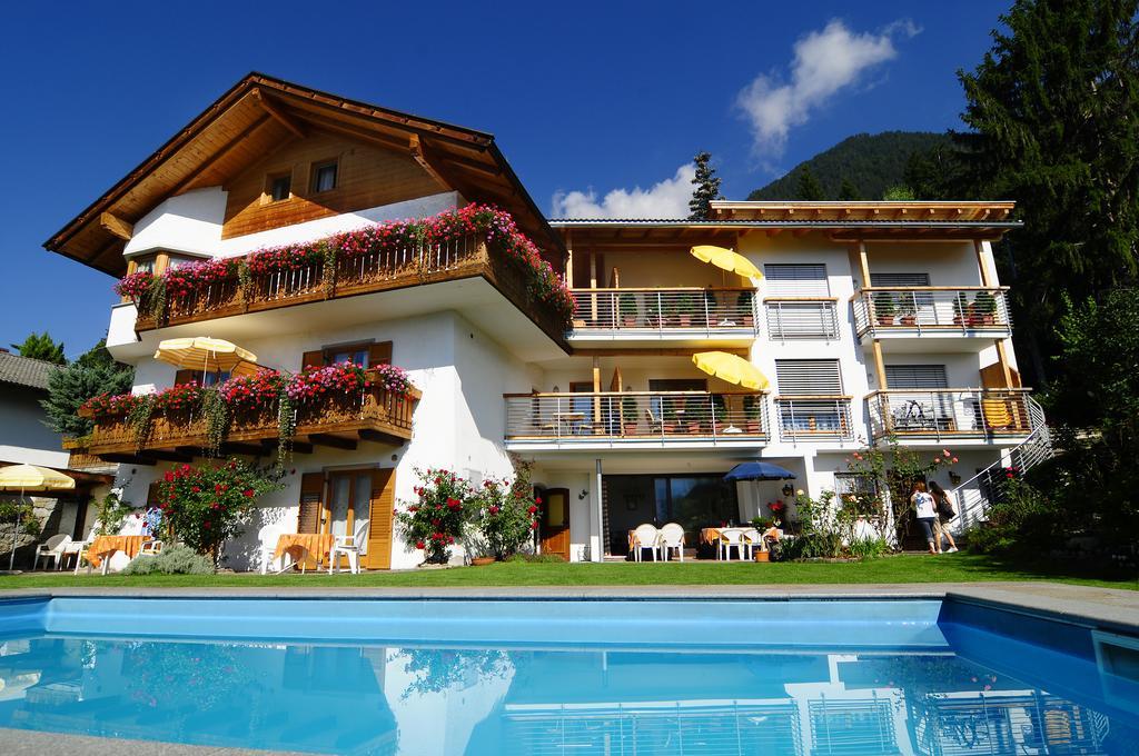 Haus Rosengarten Tirolo Ngoại thất bức ảnh